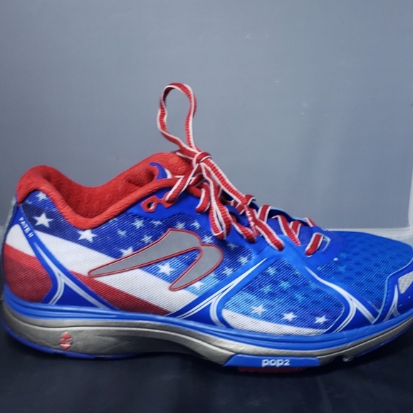 Newton Fate II BORN IN THE USA Men Sz 7.5-Wom. Sz 9 Red White And Blue - Picture 4 of 9